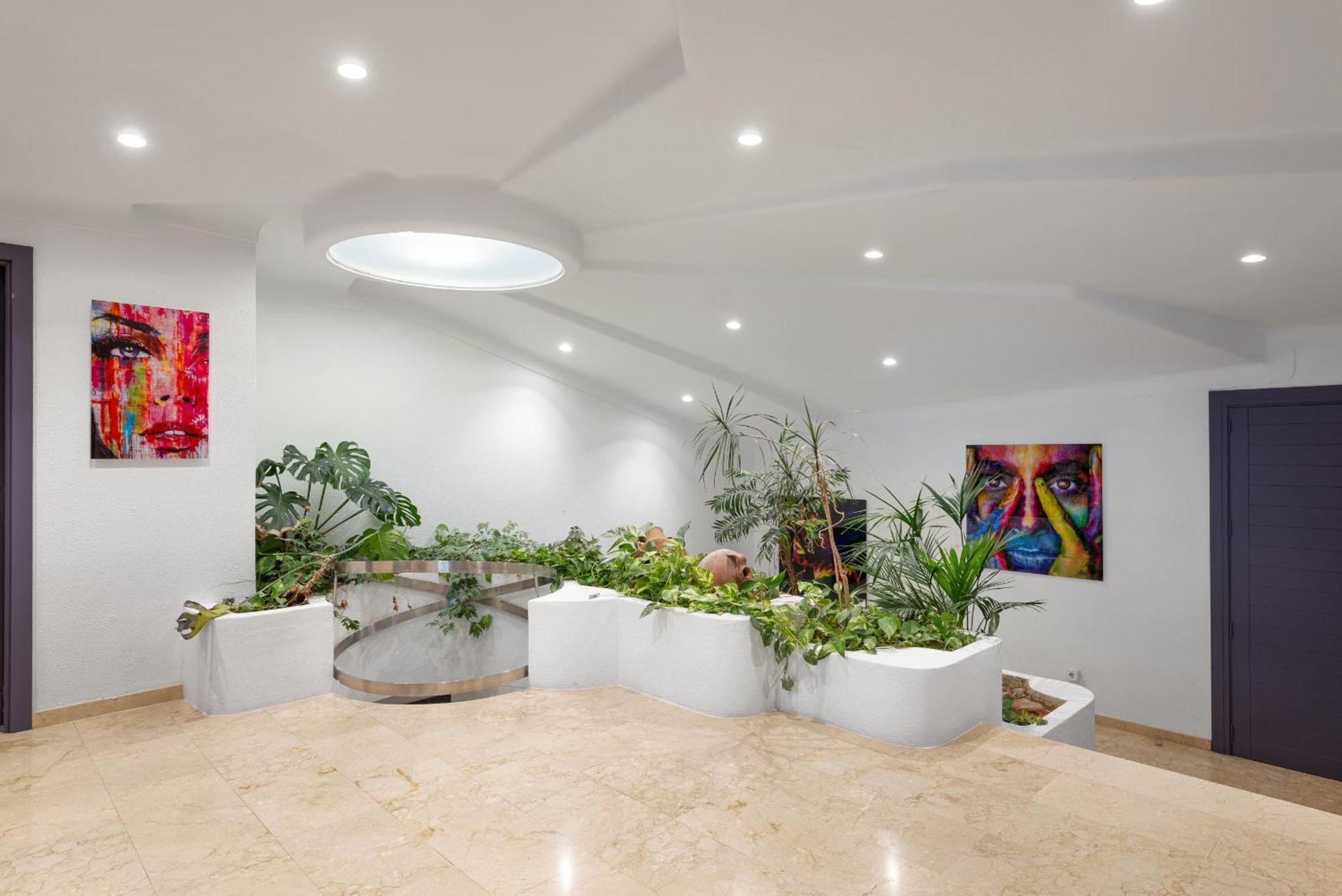 Villa President, Con Piscina Privada *